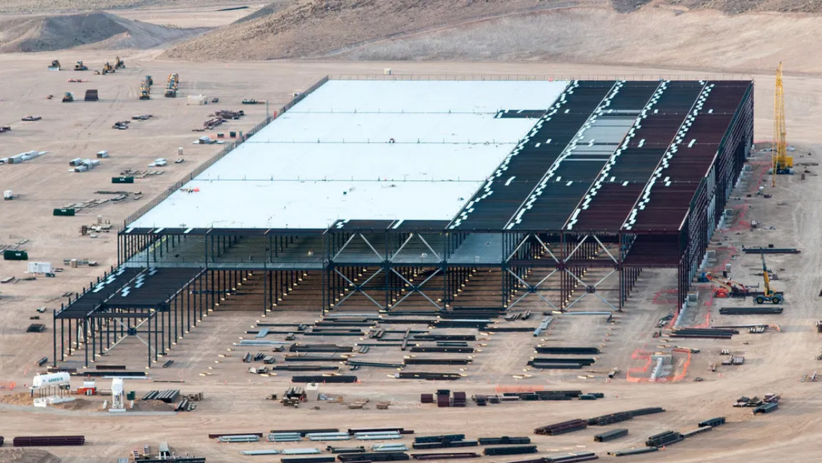Panasonic Powers Up in Kansas with $4Bn Battery Bet